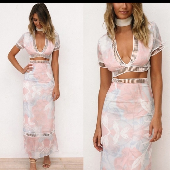 Solaris Style Dresses & Skirts - NWT Pink And White Floral Two Piece Maxi Skirt Set